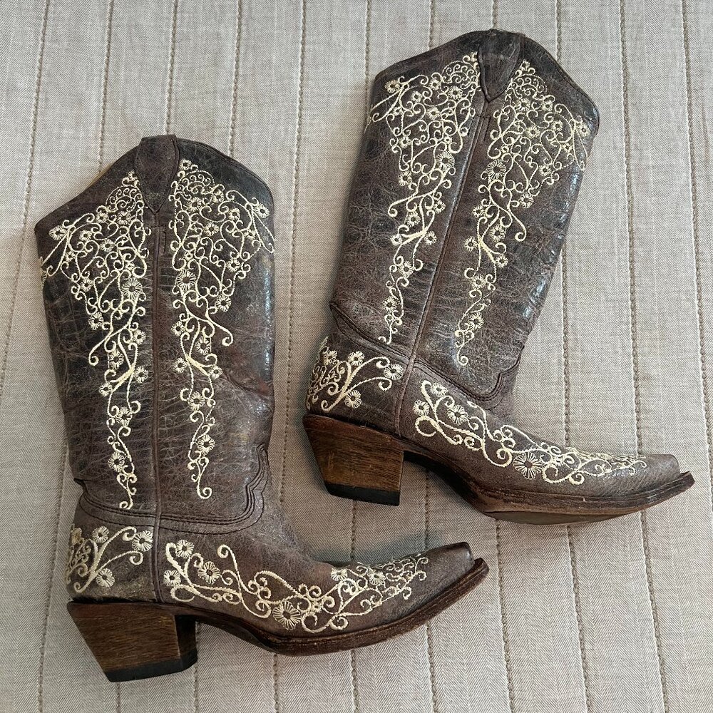Corral Cowgirl Boots